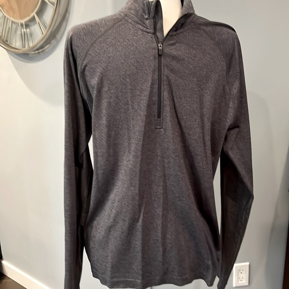 Rhône Men’s Gray Breathable 1/4 Zip Ling Sleeve - Medium